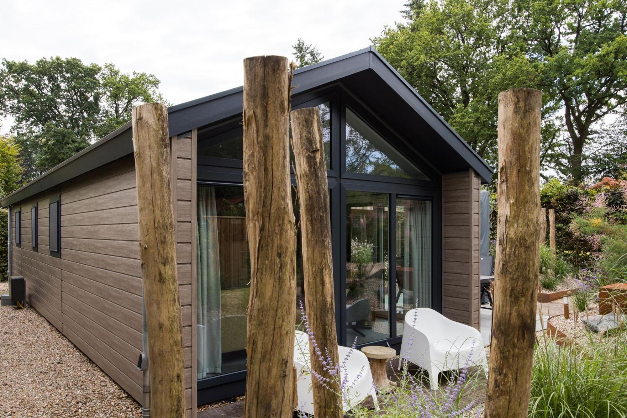 Modern Ingericht Chalet Op Groen Park Op De Veluwe Epe Kültér fotó